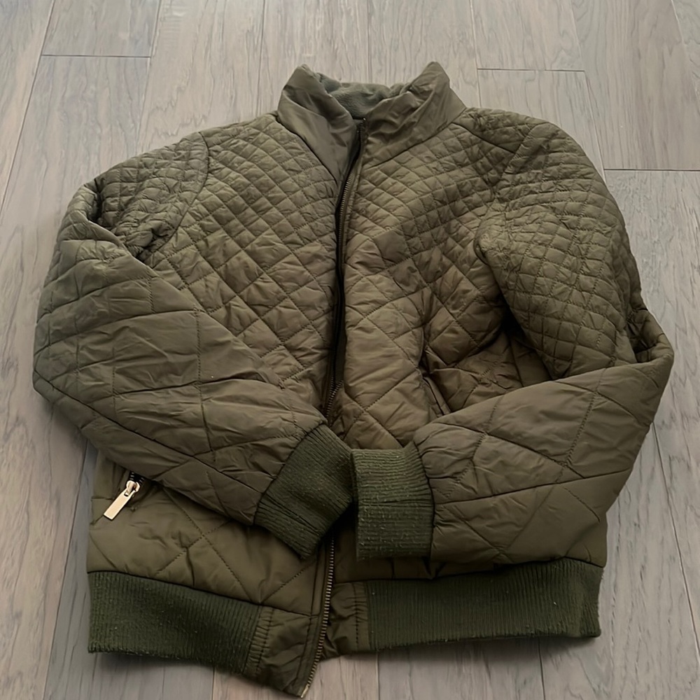 green puffer coat